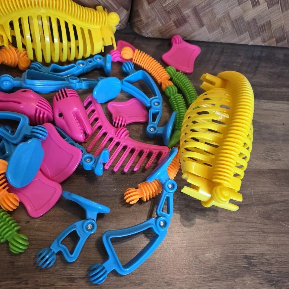 Shelcore Build-A-Saurus Dinosaur Building Set Plastic Colorful Toys Building Toy